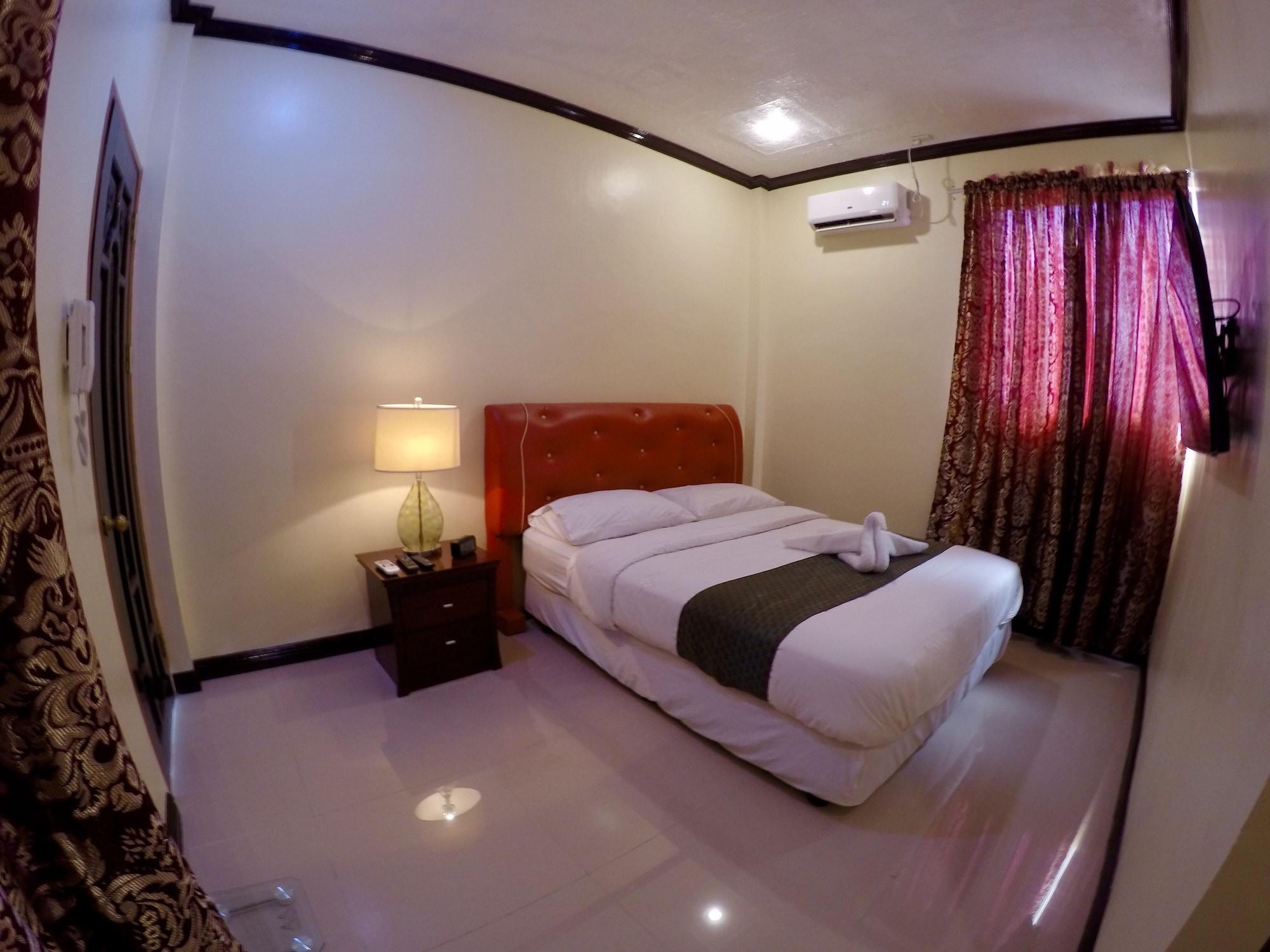 The Executive Villa Inn & Suites Davao Stadt Exterior foto